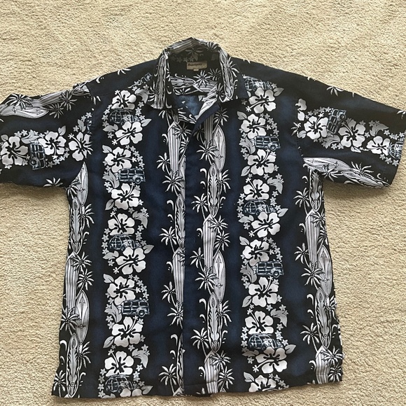 Boardsport Hawaiian Shirt - Picture 1 of 2